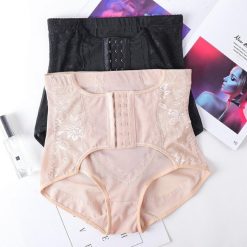 Quần gen nịt bụng dạng móc cài cạp ngắn giúp các chị em tự tin hơn khi diện đồ Nữ